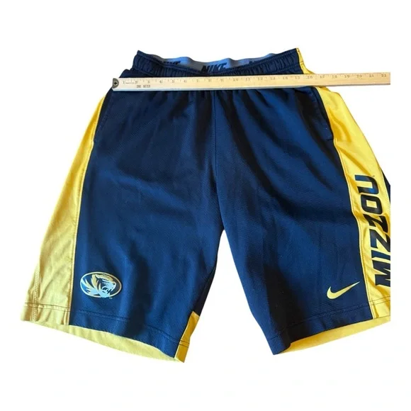 Missouri Tigers Nike Team Issue Football Practice Shorts (Men's Medium) Black - Picture 6 of 9